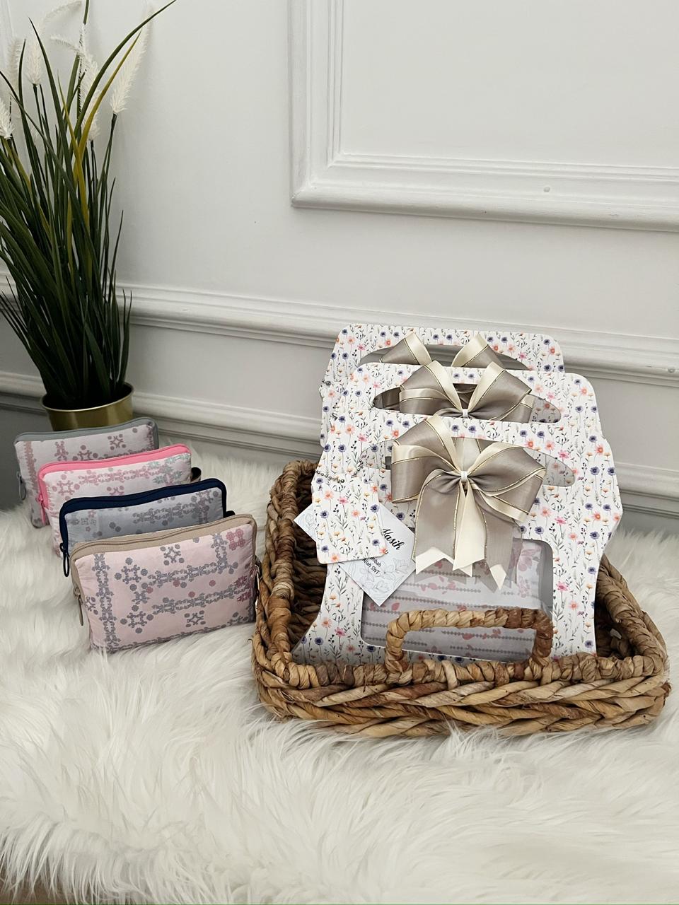 Mukena Slim Genggam Corak Etnik